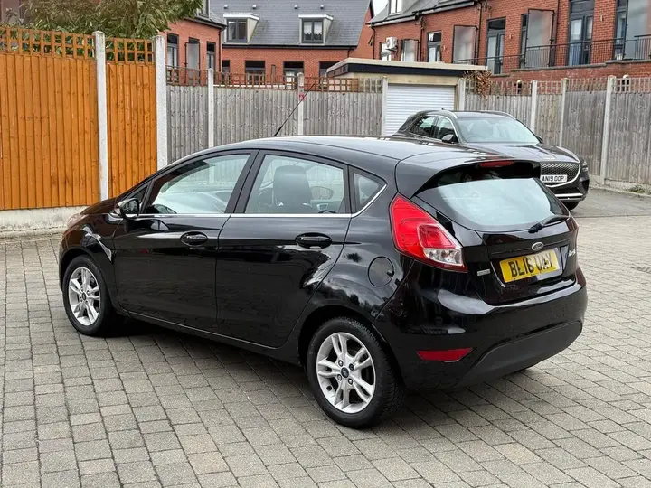 Ford Fiesta 2016 photo 4