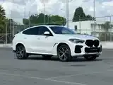 BMW X6 2022 photo 2