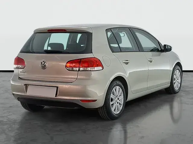 Volkswagen Golf 2011 photo 4