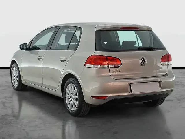 Volkswagen Golf 2011 photo 3
