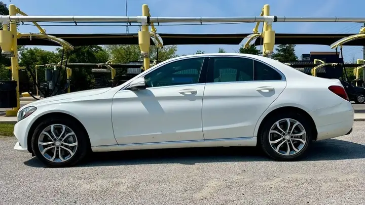 Mercedes-Benz C-Class 2015 photo 3