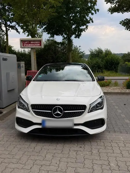 Mercedes-Benz Cla 180