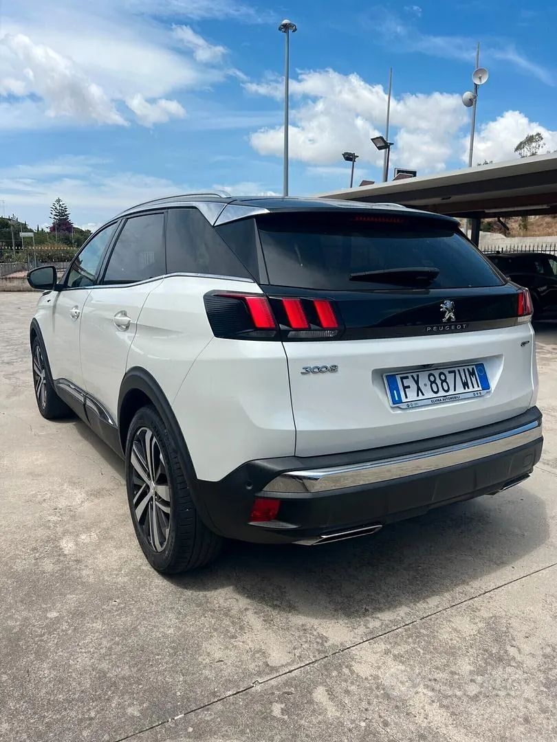 Peugeot 3008 2019 photo 5
