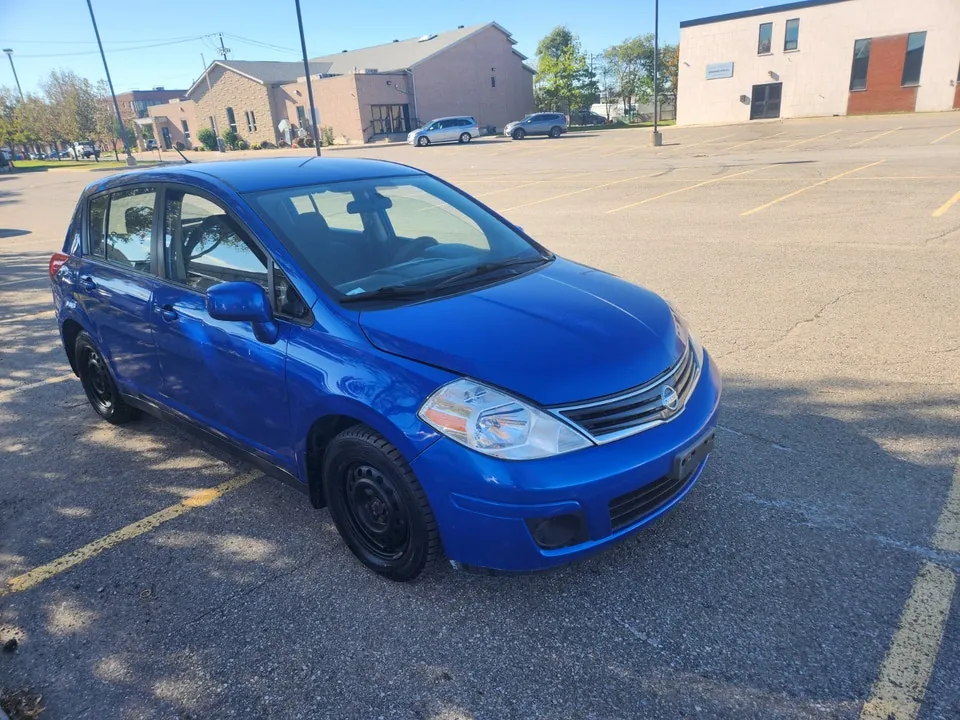 Nissan Versa
