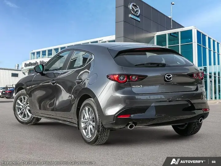 Mazda Mazda3 2026 photo 4