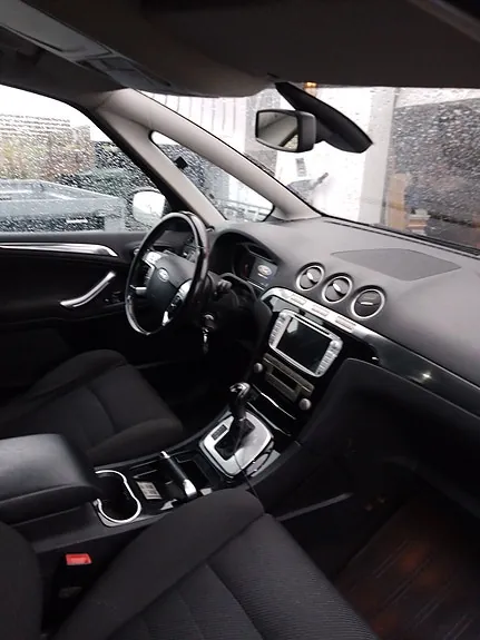 Ford S-Max 2010 photo 5