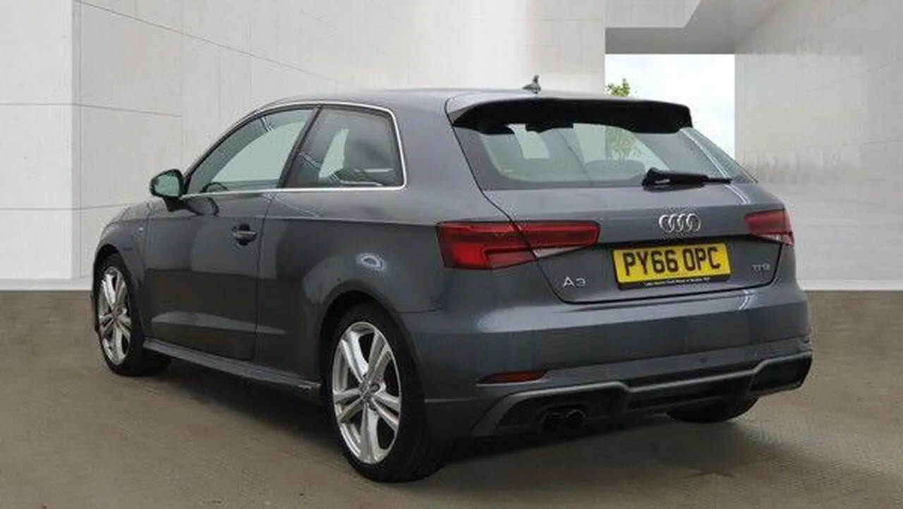 Audi A3 2016 photo 4