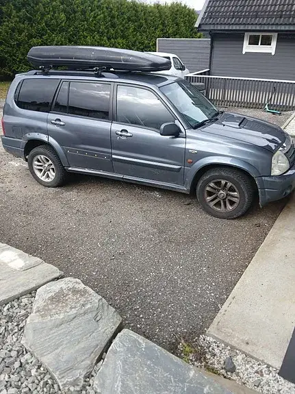 Suzuki Xl7 2007 photo 2