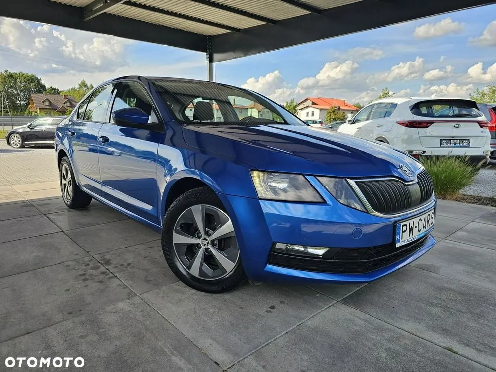 Skoda Octavia 2018 photo 2