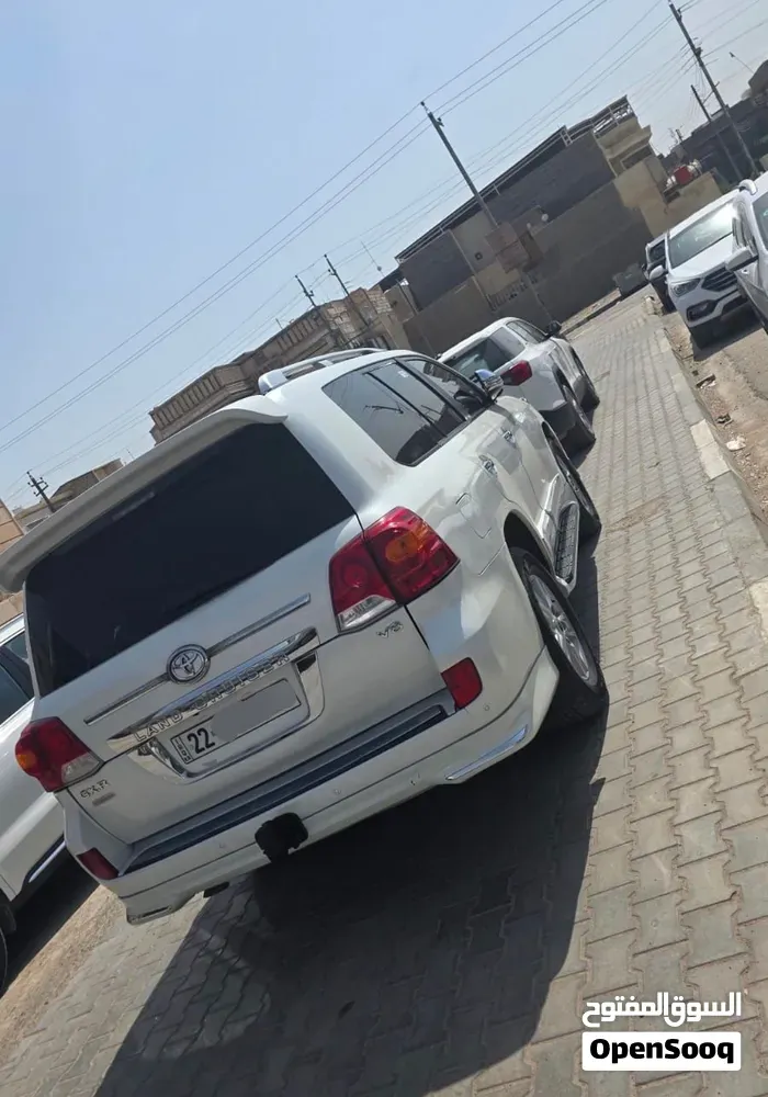 Toyota Land Cruiser 2013 photo 3