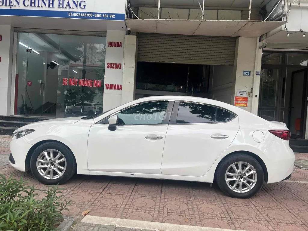 Mazda 3 2016 photo 3