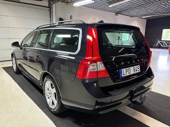 Volvo V70 2011 photo 4