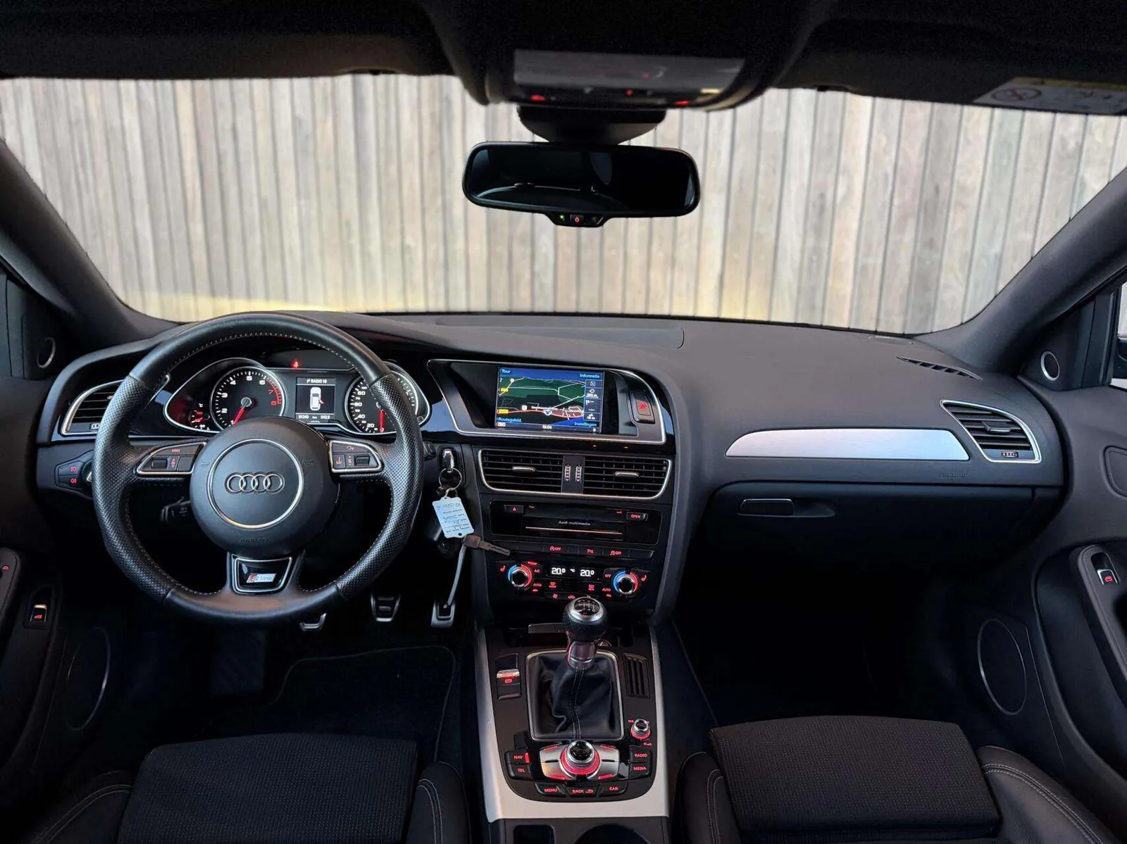 Audi A4 Avant 2014 photo 3