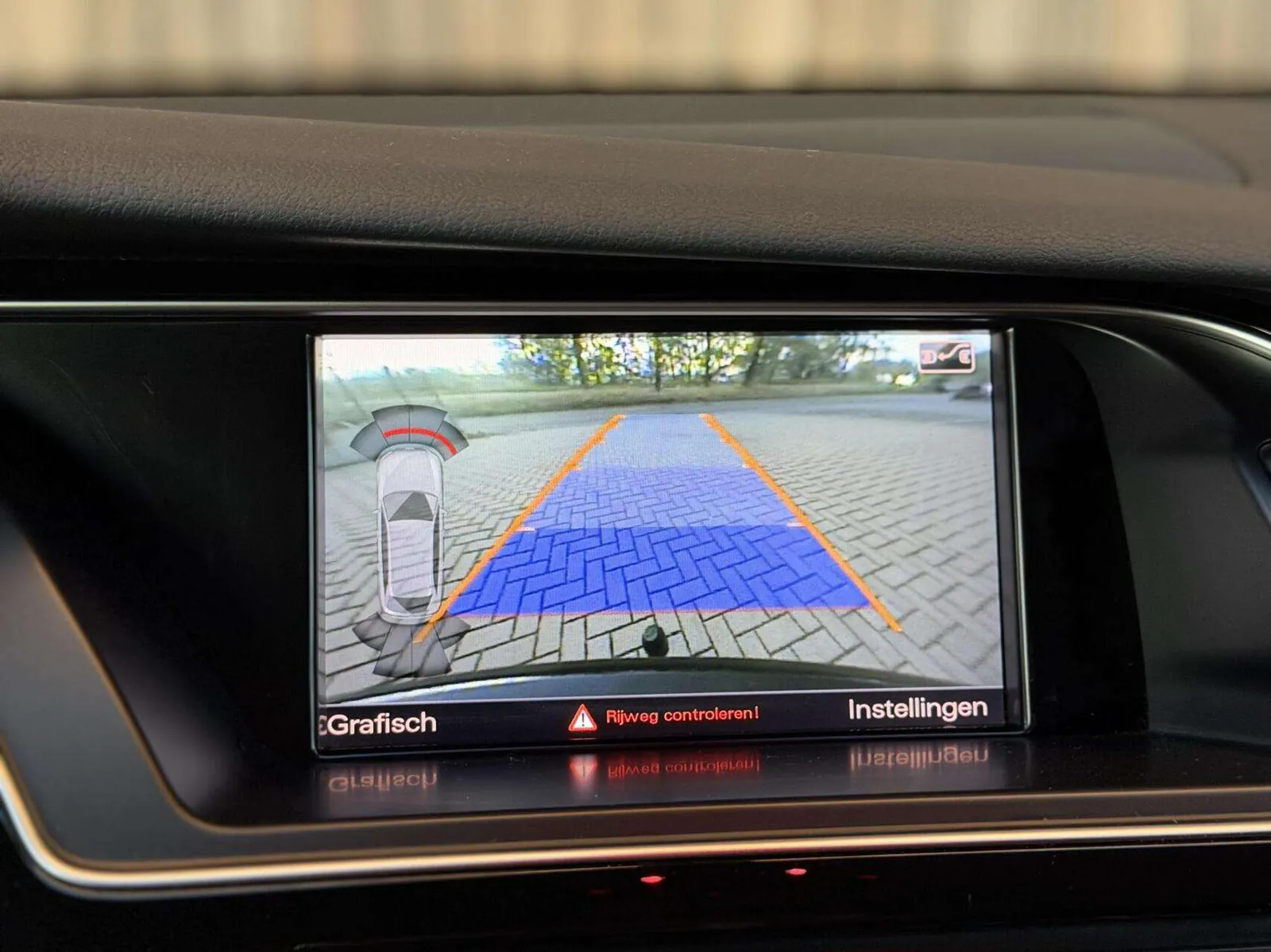 Audi A4 Avant 2014 photo 5