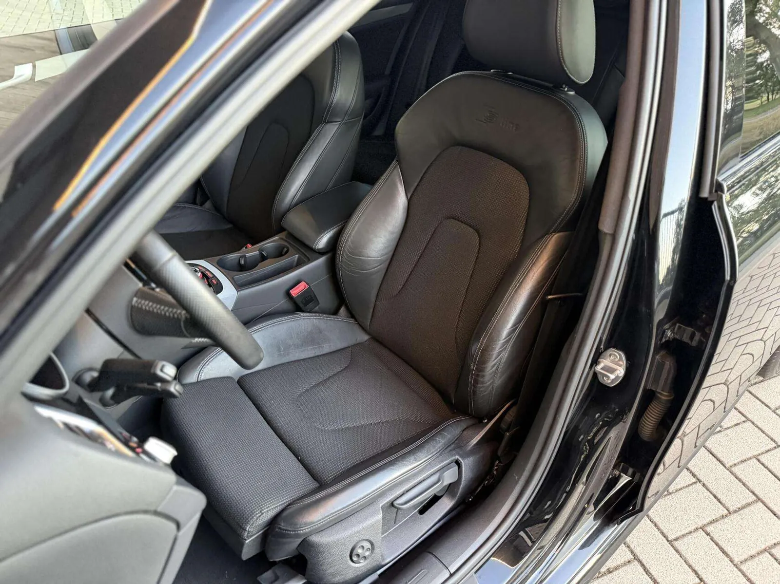 Audi A4 Avant 2014 photo 4