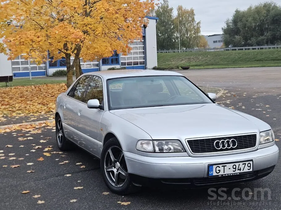 Audi A8 1999 photo 4