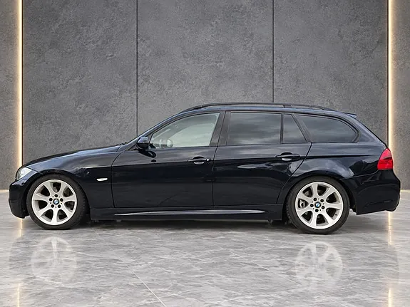 BMW 318D 2008 photo 2