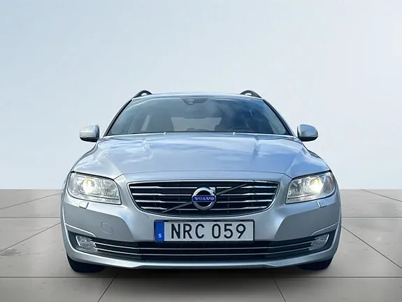 Volvo V70 2015 photo 2