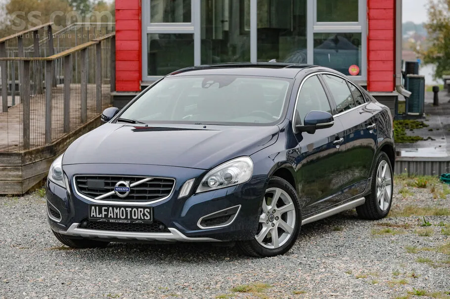 Volvo S60