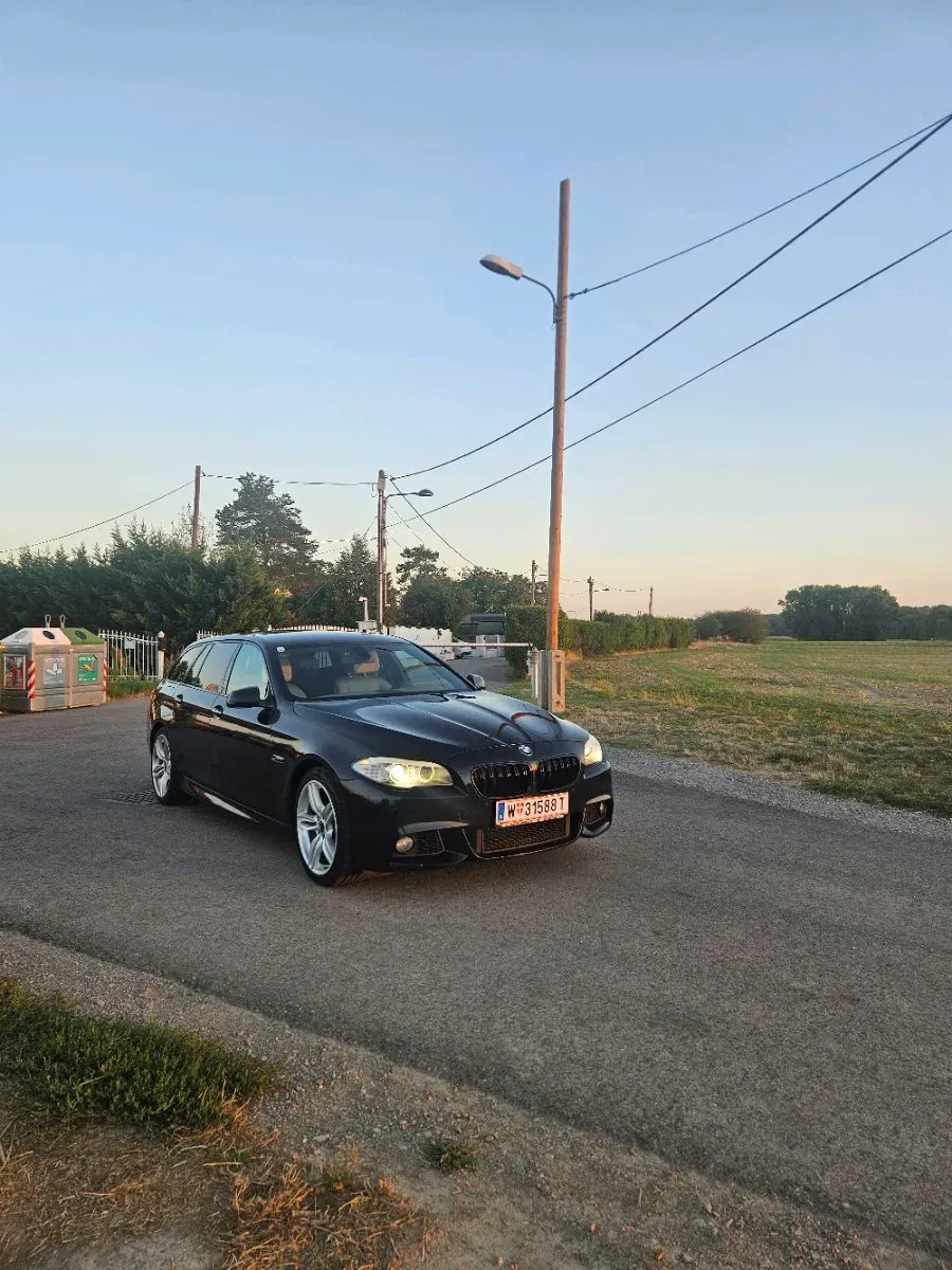 BMW 5 Series 2011 photo 3