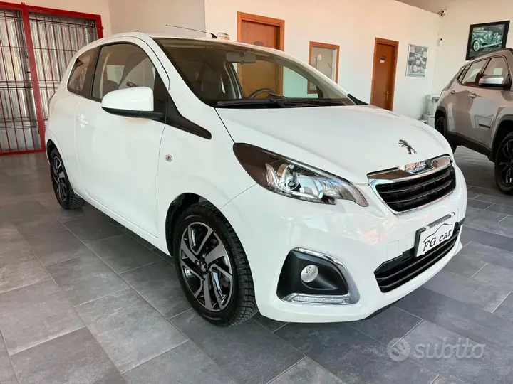 Peugeot 108 2015 photo 3