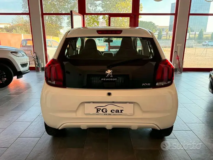 Peugeot 108 2015 photo 5
