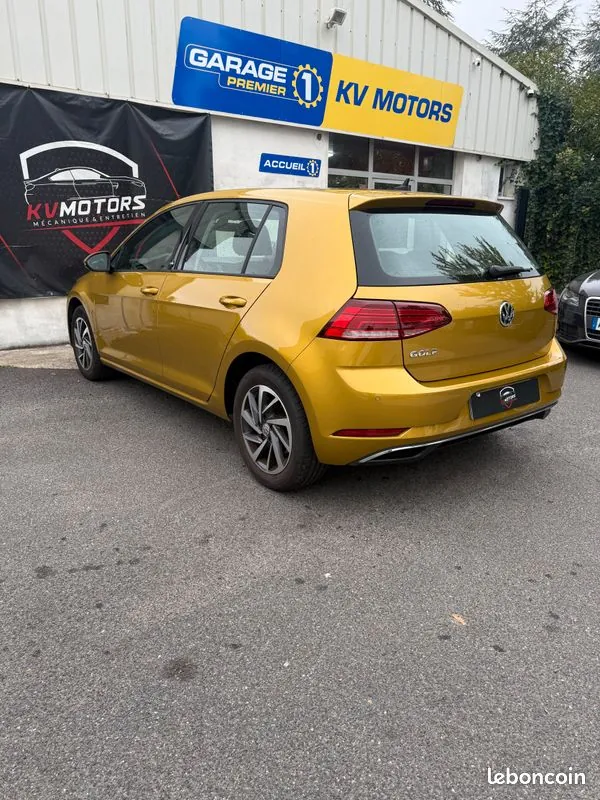 Volkswagen Golf 2018 photo 4