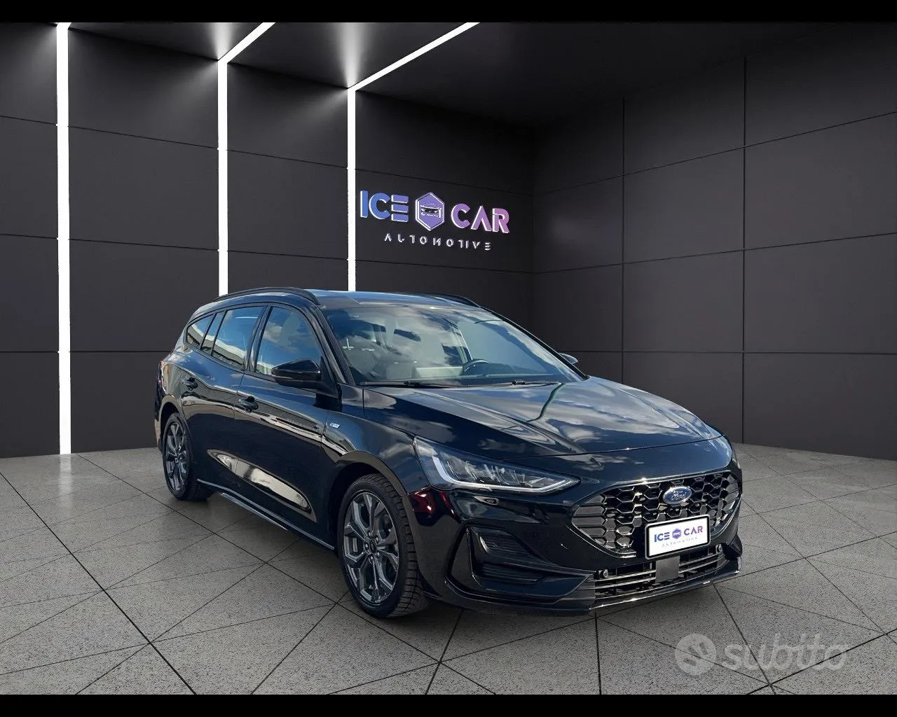 Ford Focus 2023 photo 3