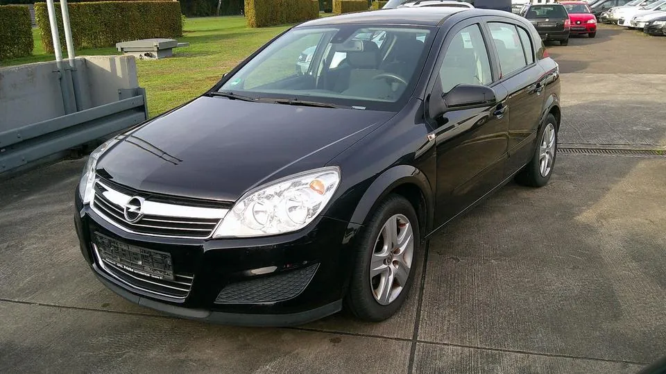 Opel Astra H