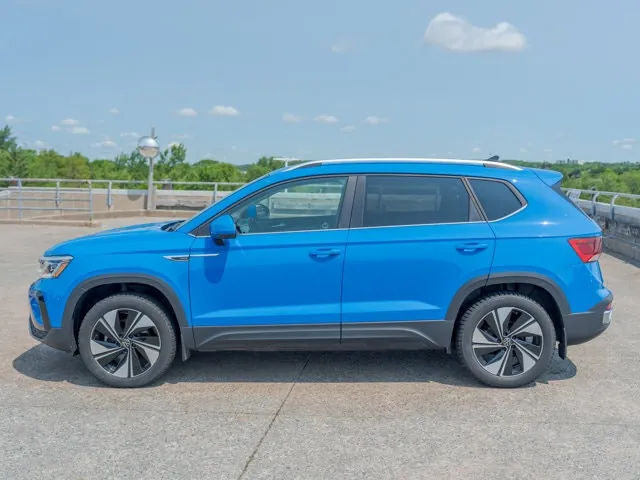 Volkswagen Taos 2024 photo 2