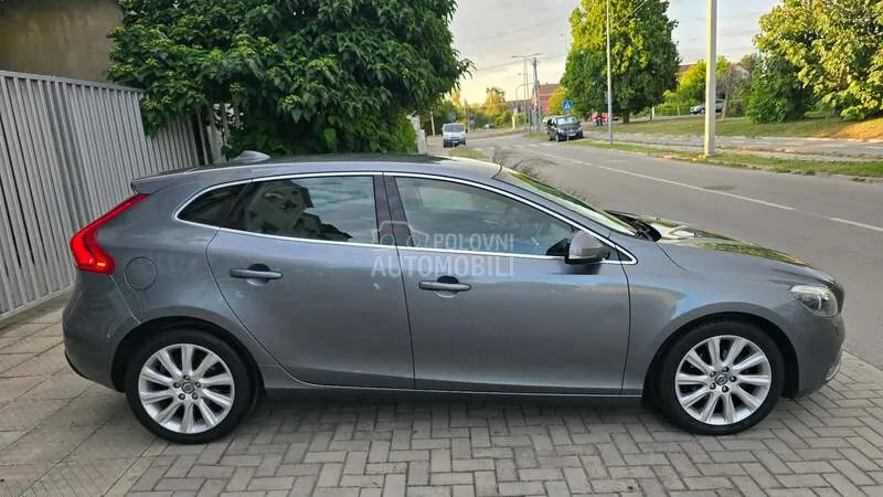 Volvo V40 2014 photo 5