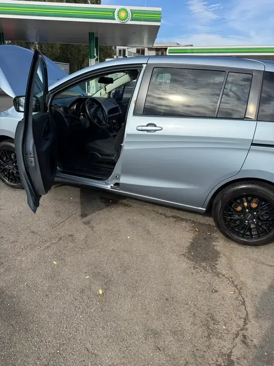 Mazda Mazda5
