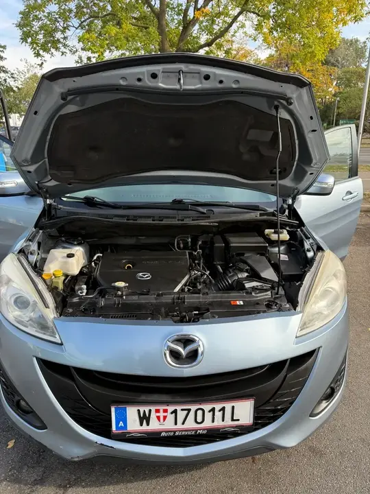 Mazda Mazda5 2013 photo 2