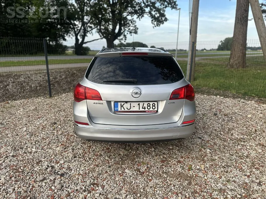 Opel Astra 2016 photo 4