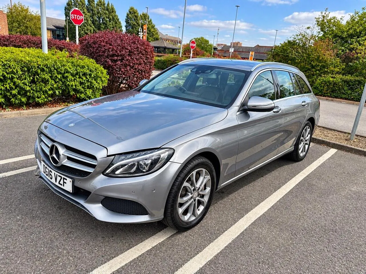 Mercedes-Benz C350E 2016 photo 2
