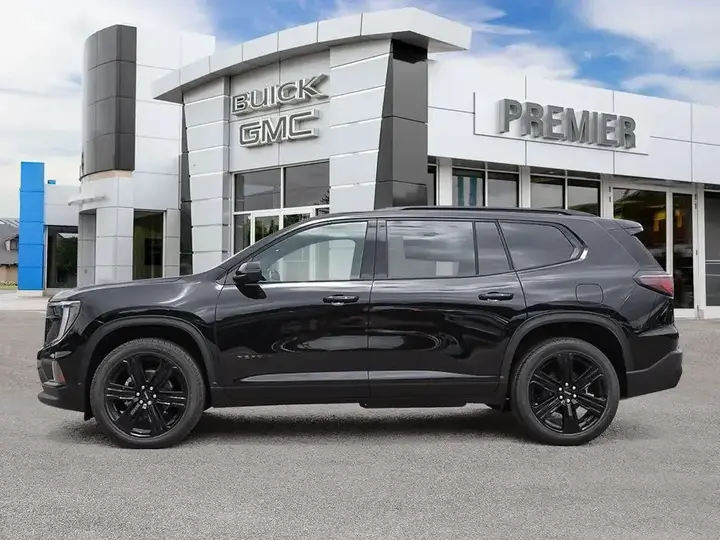 GMC Acadia 2026 photo 3