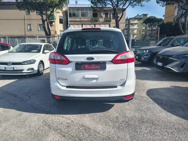 Ford C-Max 2014 photo 4