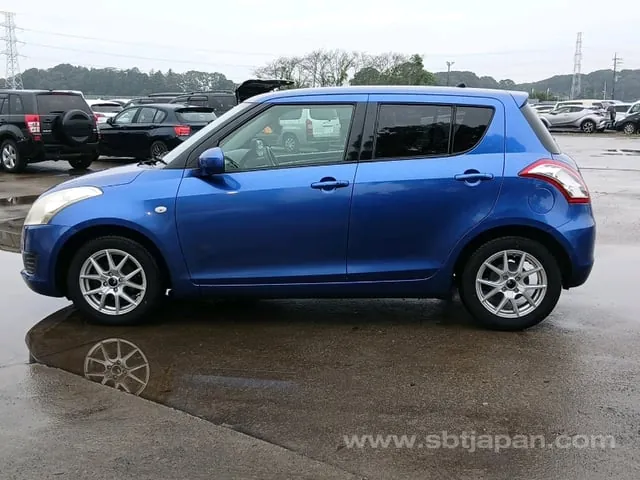 Suzuki Swift Xg 2012 photo 4