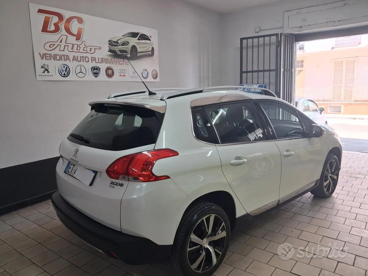 Peugeot 2008 2014 photo 4