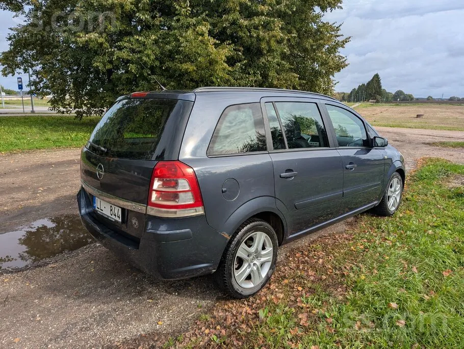 Opel Zafira 2008 photo 3