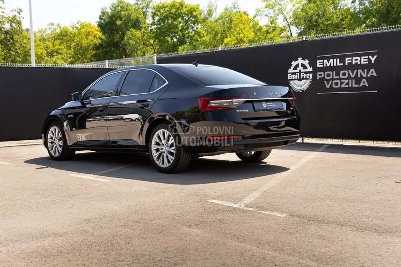 Skoda Superb 2023 photo 3