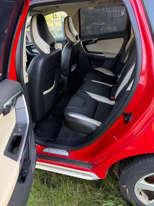 Volvo Xc60 2012 photo 2