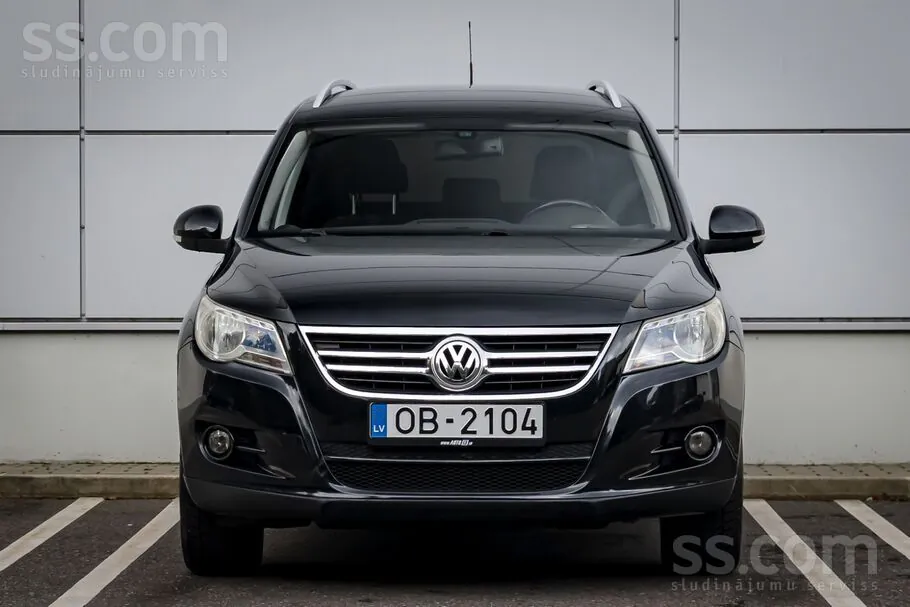 Volkswagen Tiguan 2011 photo 2