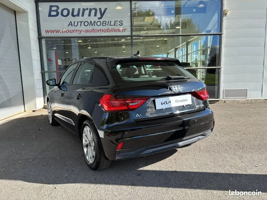Audi A1 2020 photo 3