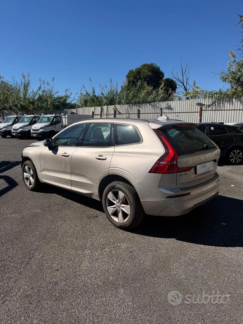 Volvo Xc60 2023 photo 3