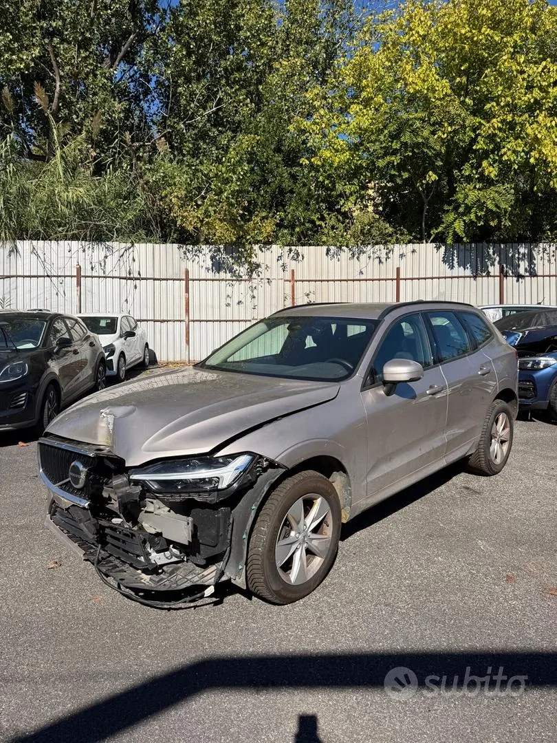 Volvo Xc60 2023 photo 4
