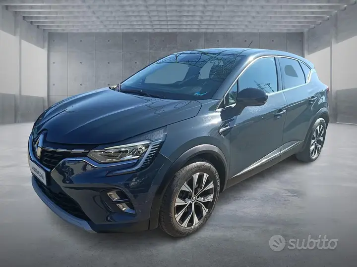 Renault Captur 2023 photo 2