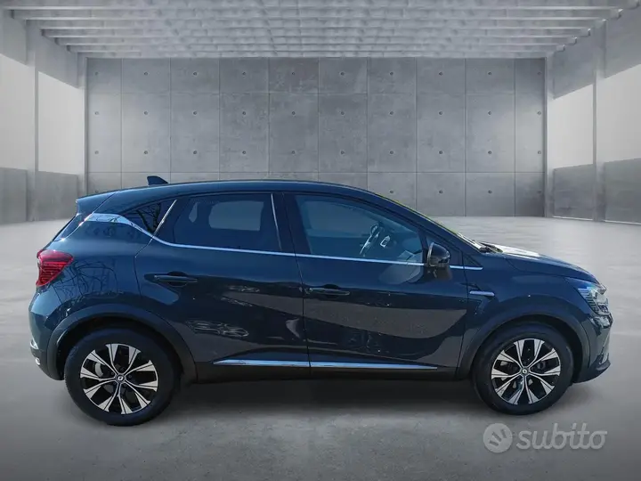 Renault Captur 2023 photo 4