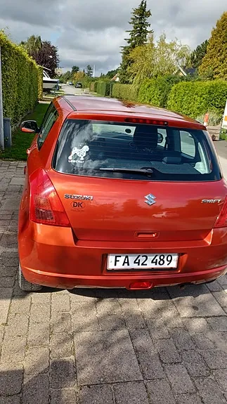 Suzuki Swift 2007 photo 3