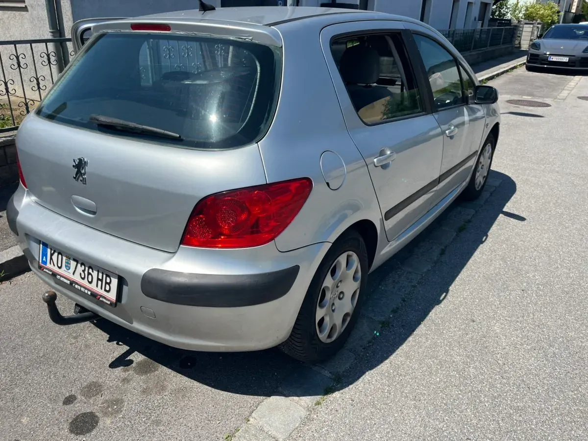 Peugeot 307